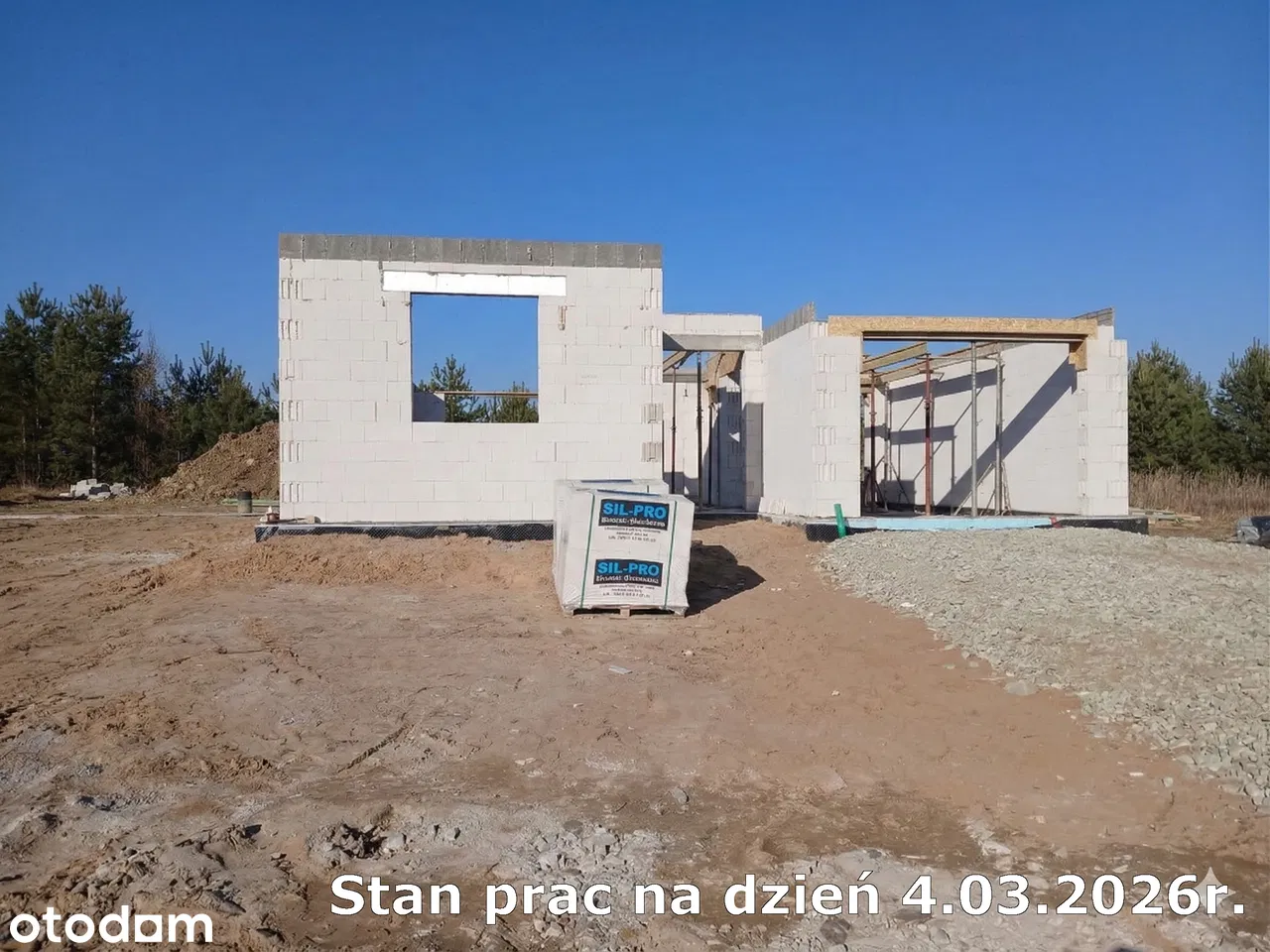 Dom na zamkniętym osiedlu przy lesie - zdjęcie 2